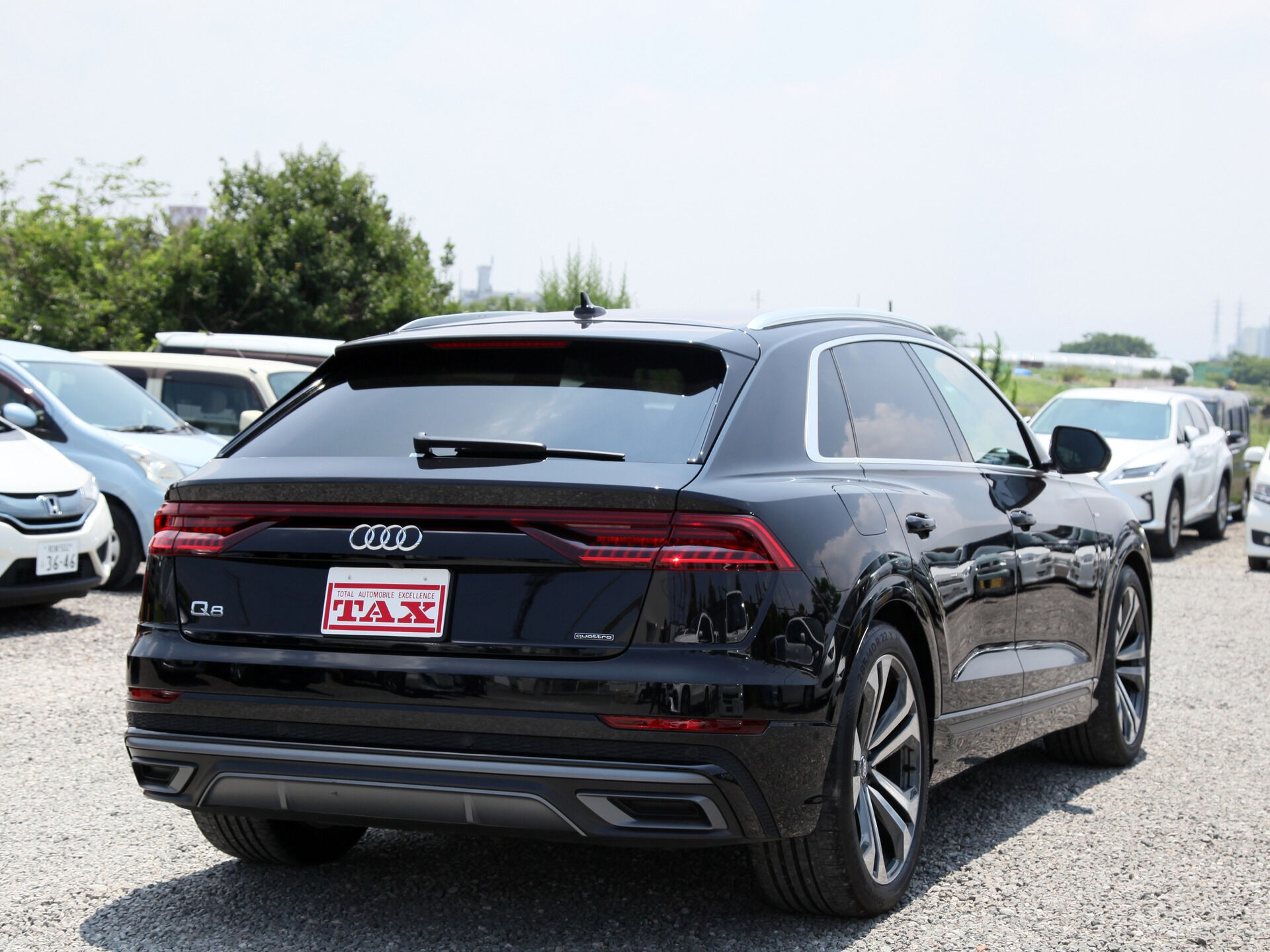令和1年式 アウディQ8入庫しました🚗✨