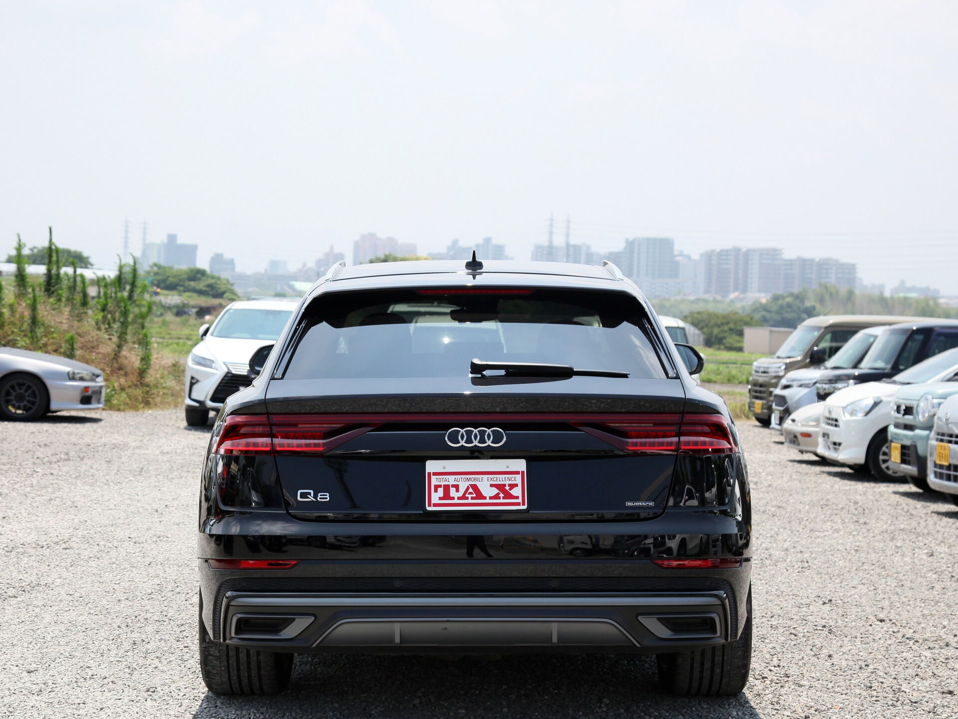 令和1年式 アウディQ8入庫しました🚗✨