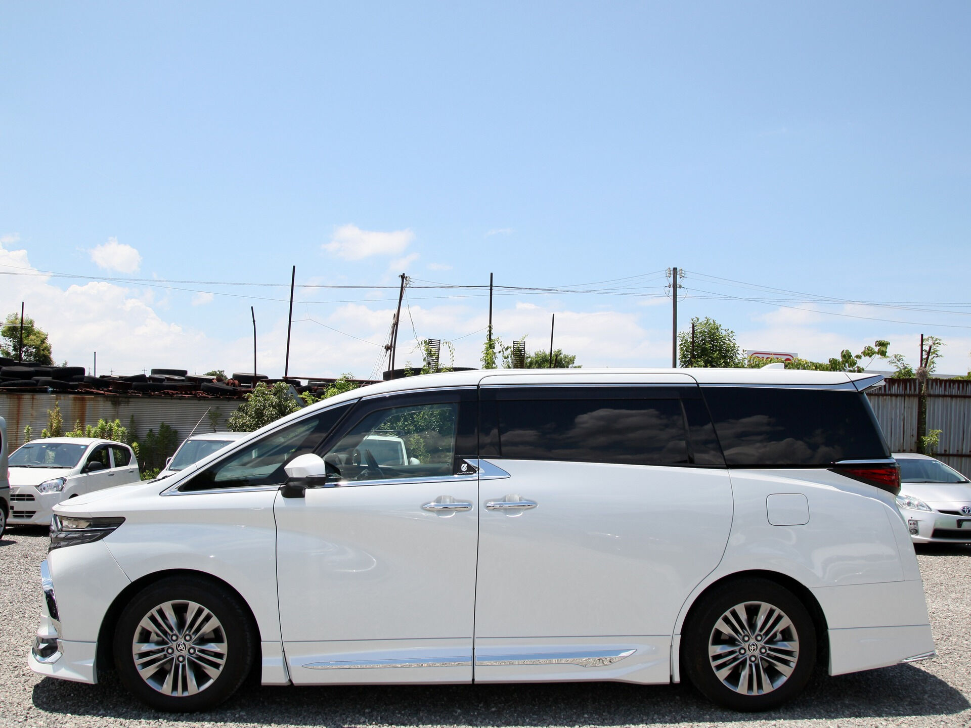 令和6年式 アルファード入庫しました🚗✨