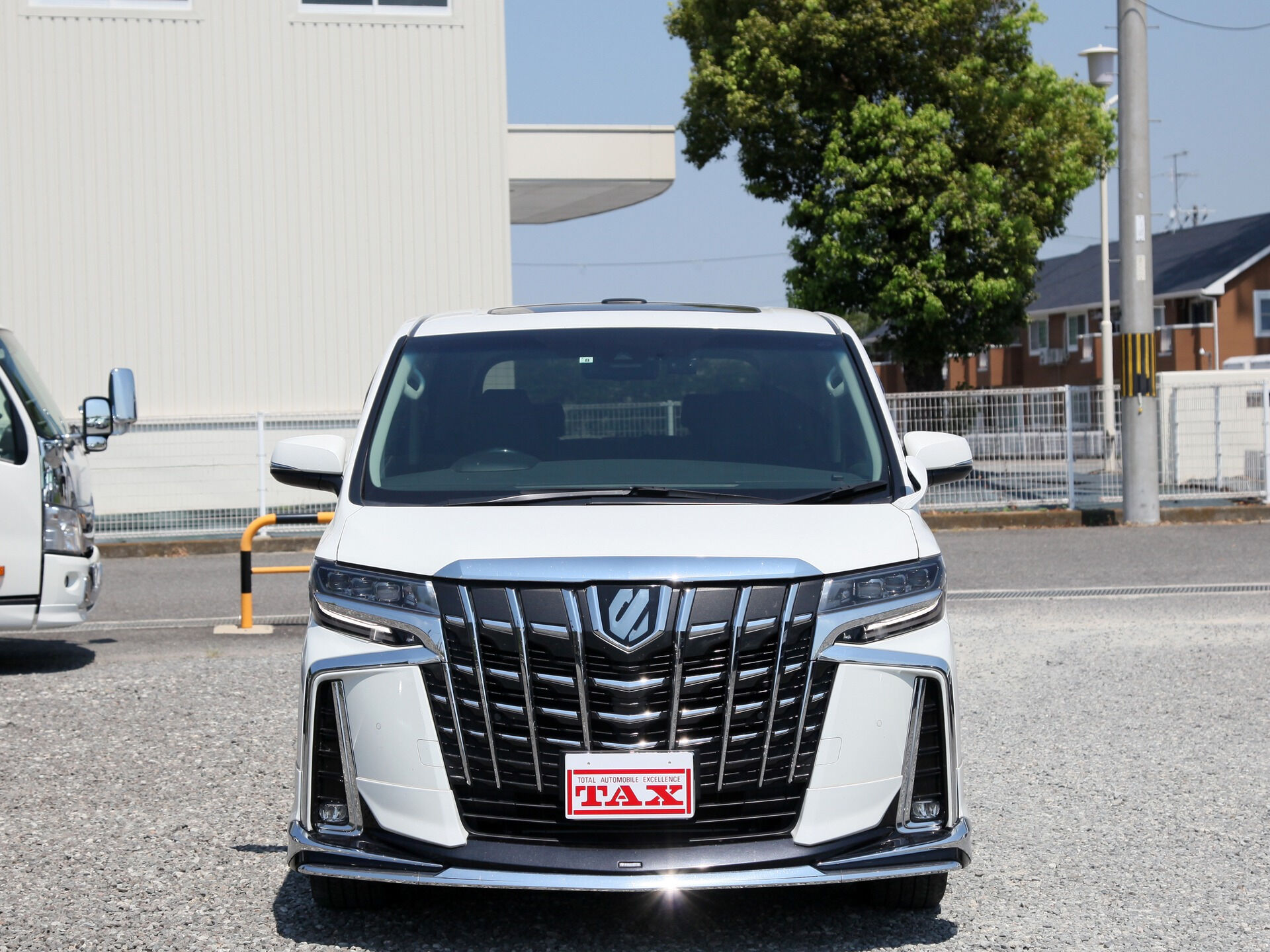 令和4年式 アルファード入庫しました🚗✨