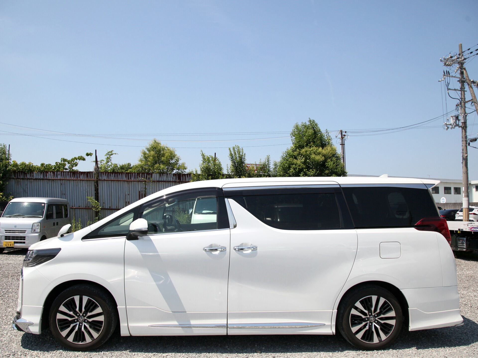 令和4年式 アルファード入庫しました🚗✨