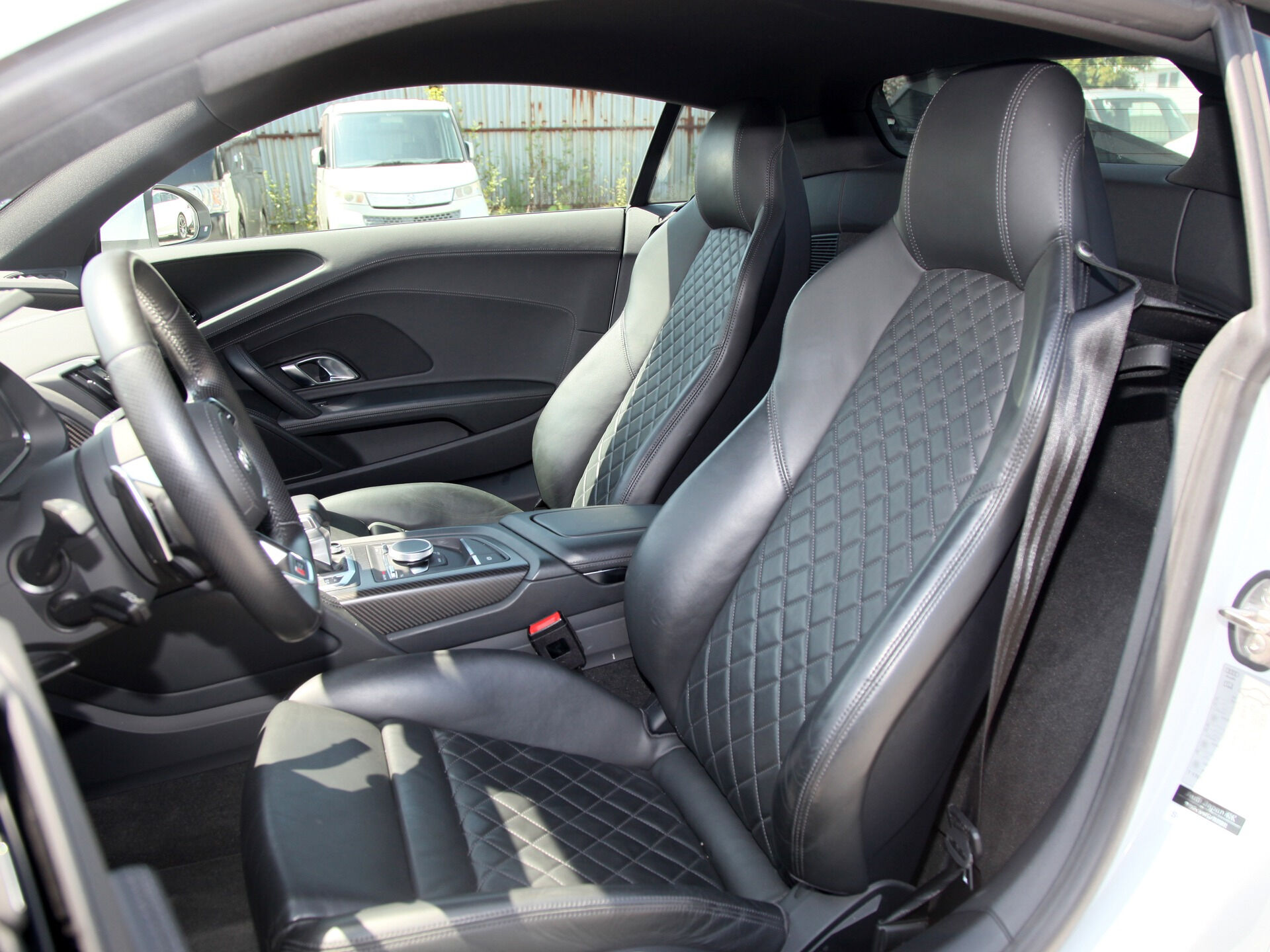 平成29年式 アウディ R8入庫しました🚗✨
