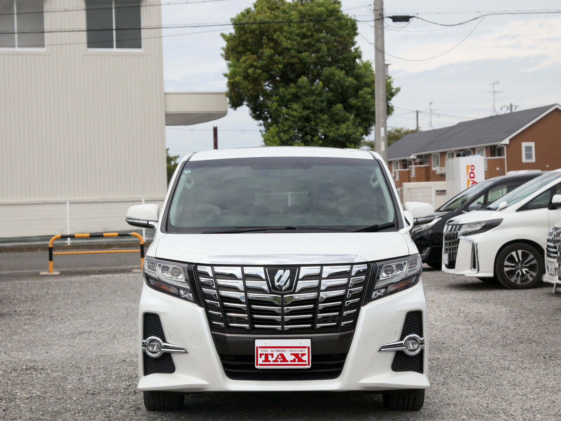 平成28年式 アルファード入庫しました🚗✨