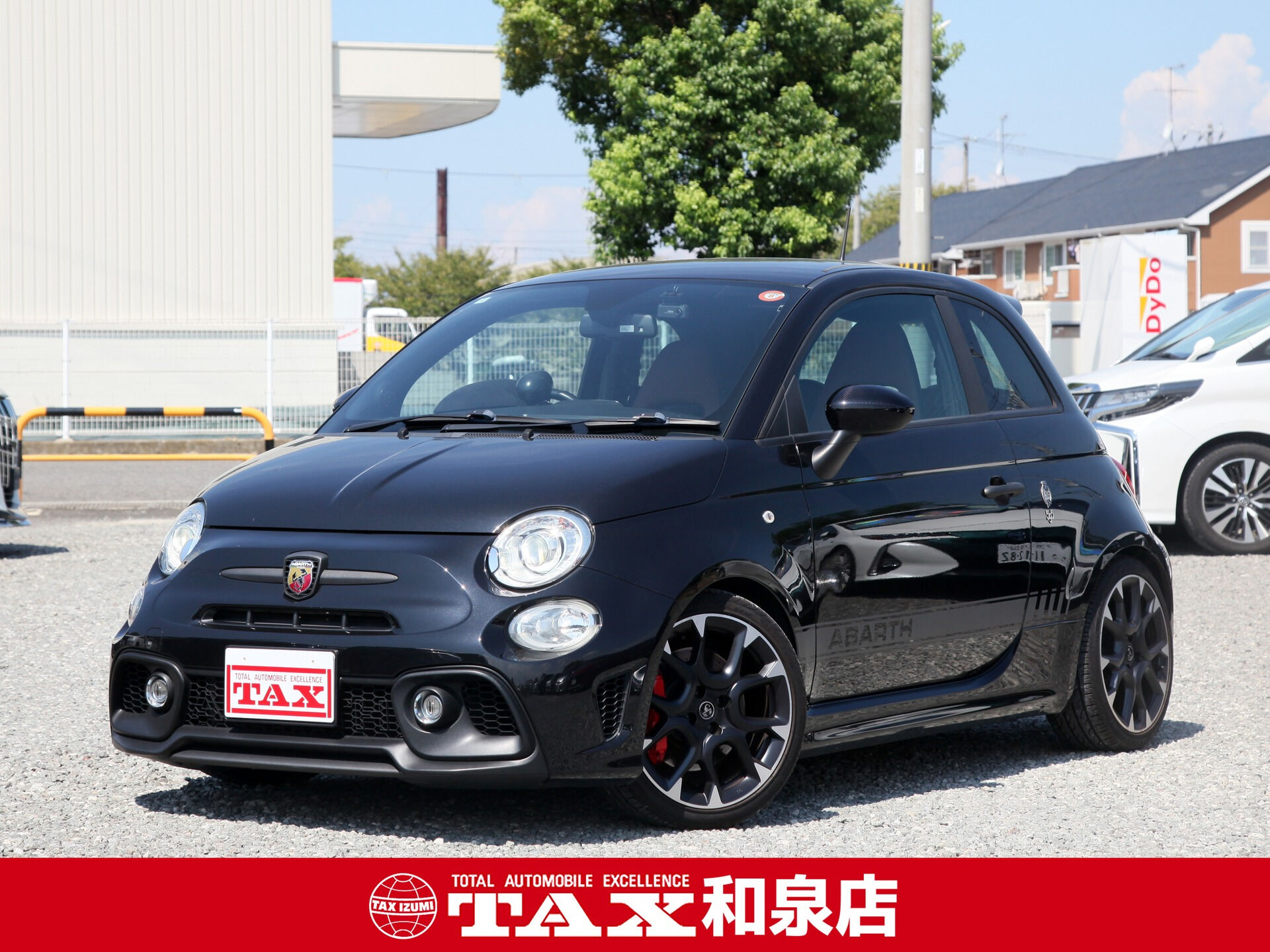 令和2年式 アバルト595入庫しました🚗✨