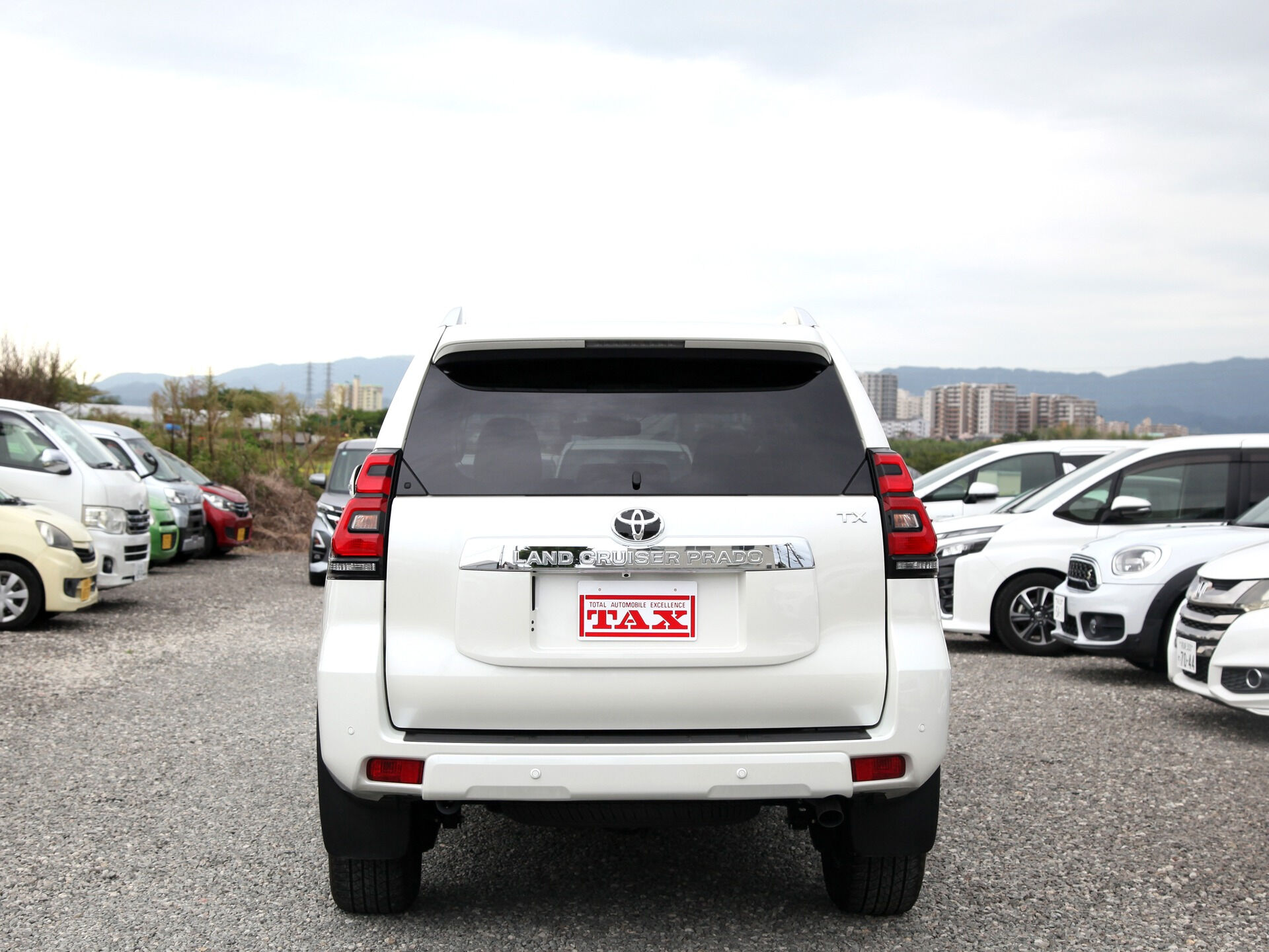 令和5年式 ランドクルーザープラド入庫しました🚗✨