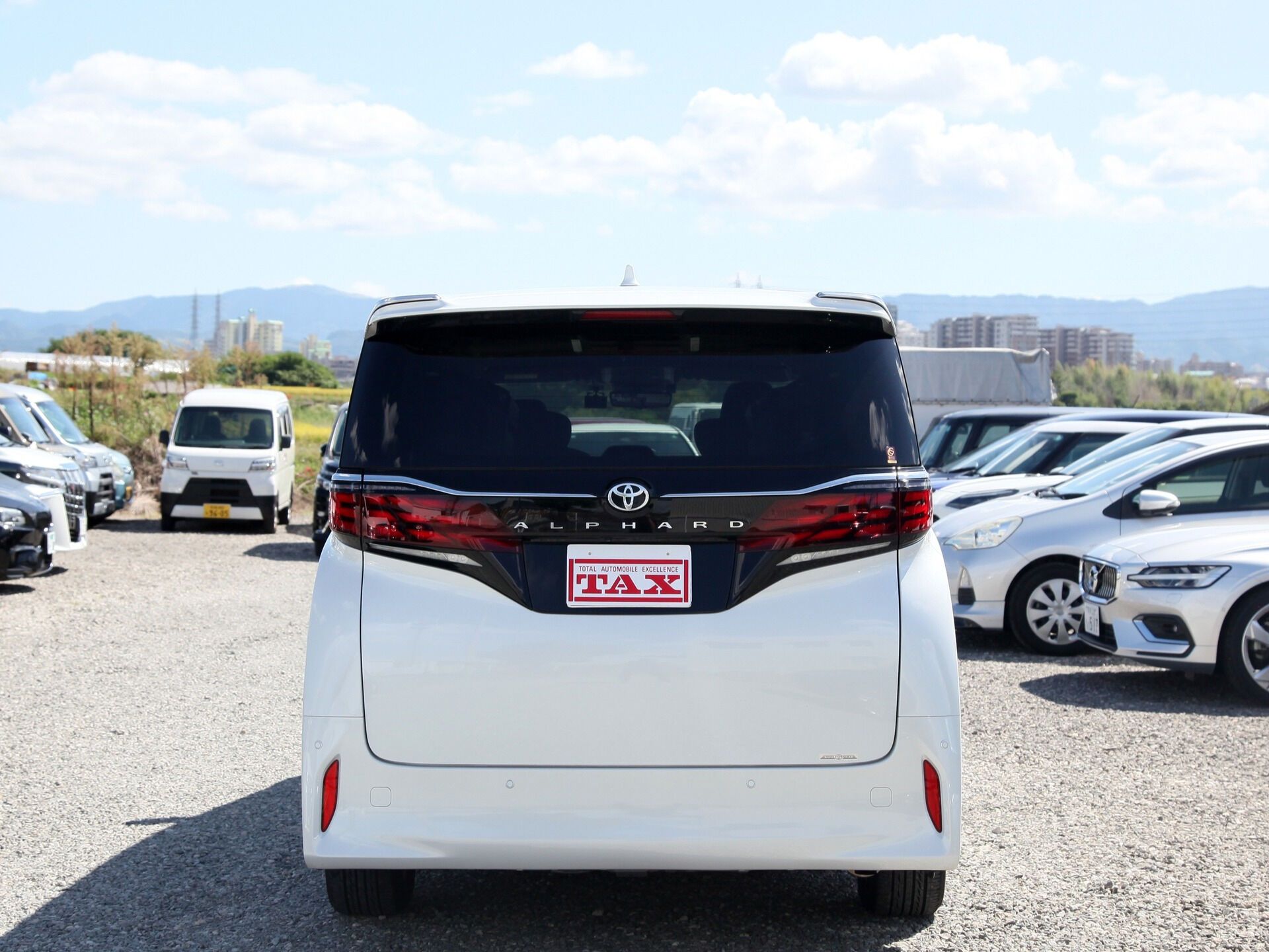 令和5年式 アルファード入庫しました🚗✨