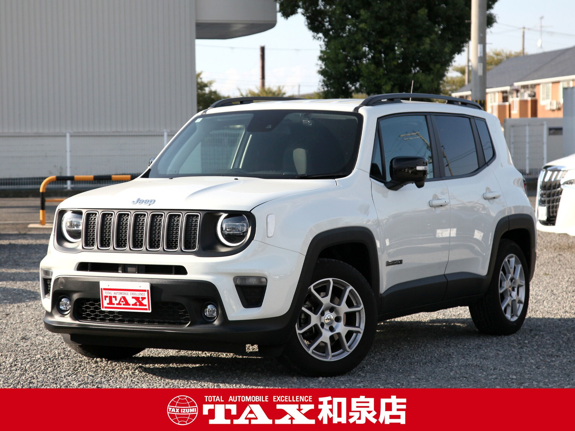 令和6年式 レネゲード入庫しました🚗✨