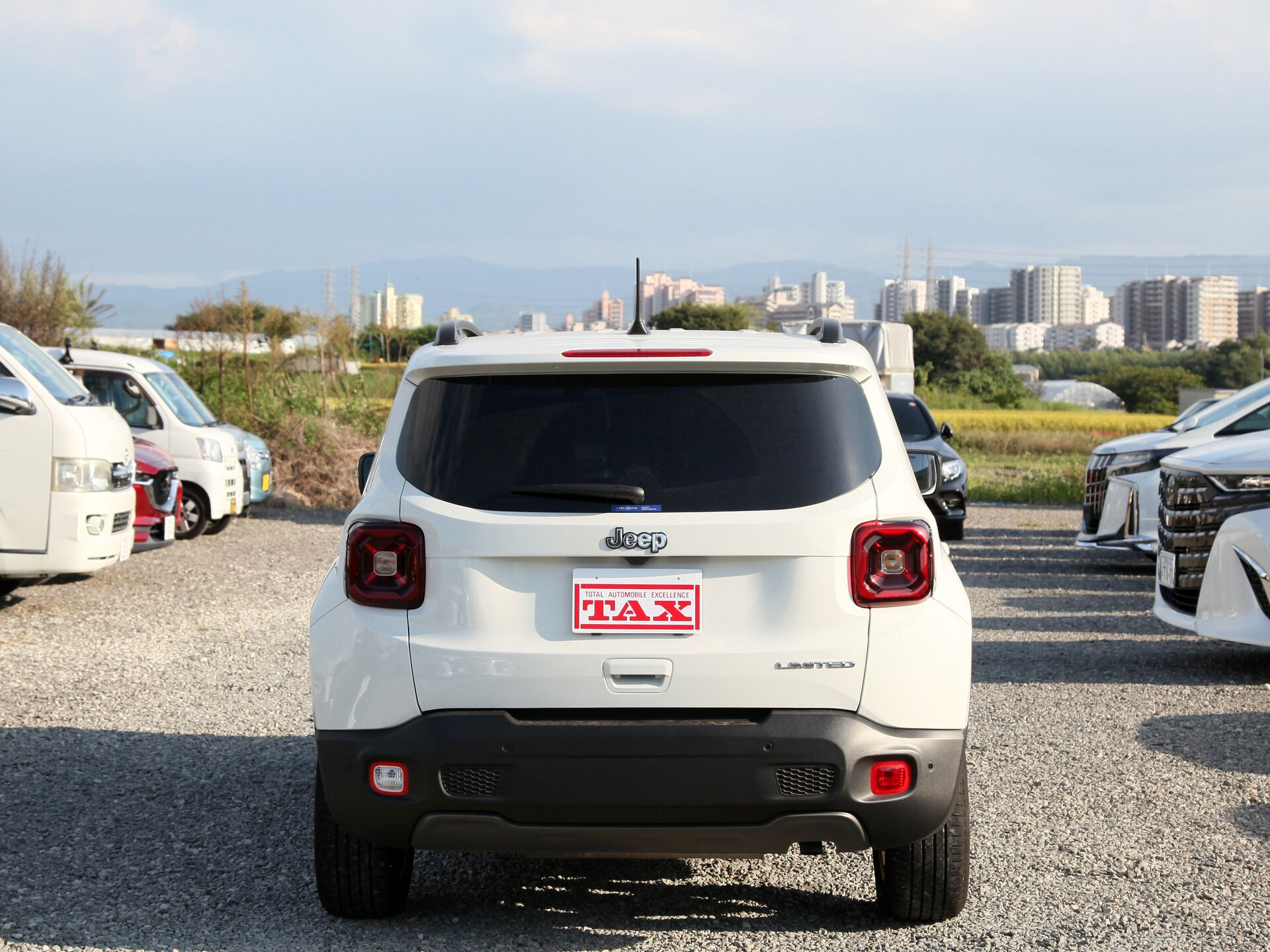 令和6年式 レネゲード入庫しました🚗✨