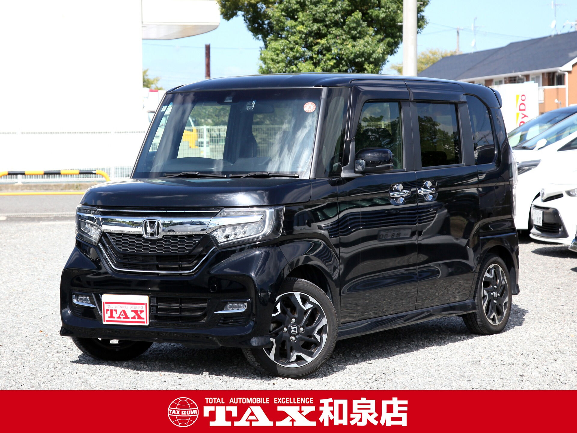 平成30年式 N-BOXカスタム入庫しました🚗✨