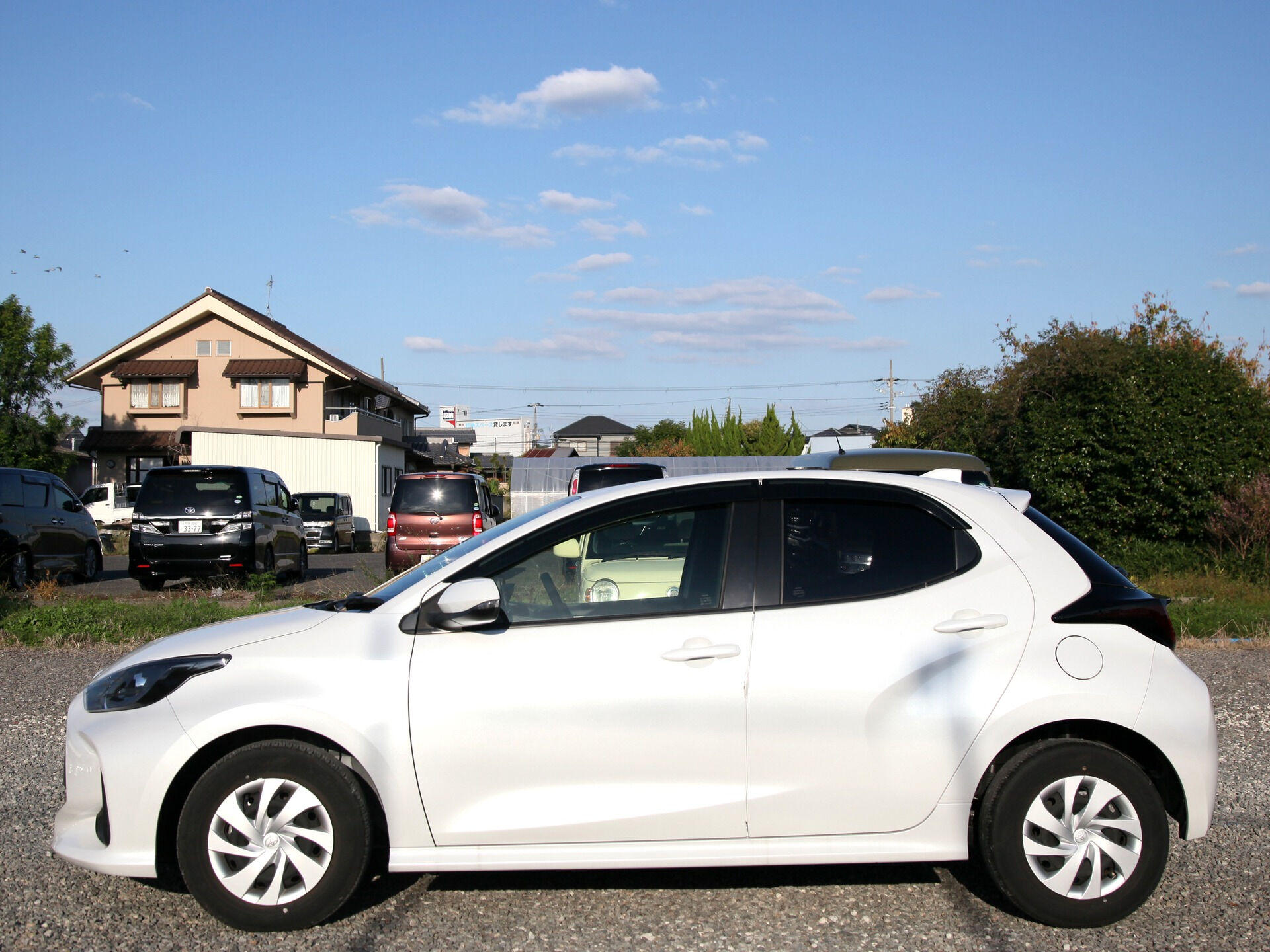 令和5年式 ヤリス入庫しました🚗✨