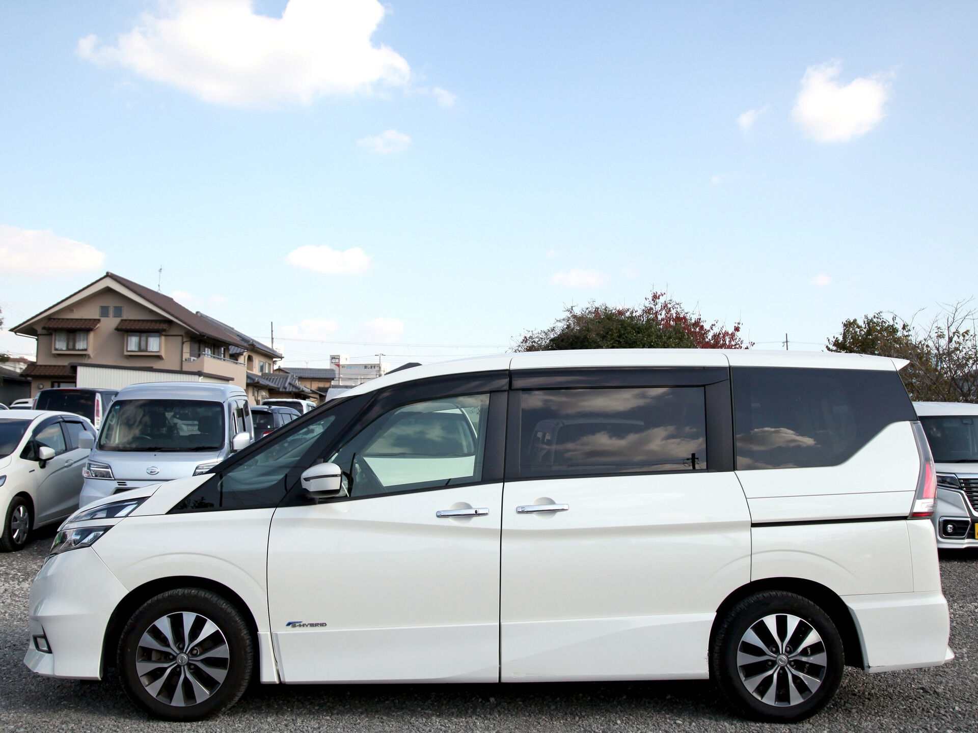 平成29年式 セレナ入庫しました🚗✨