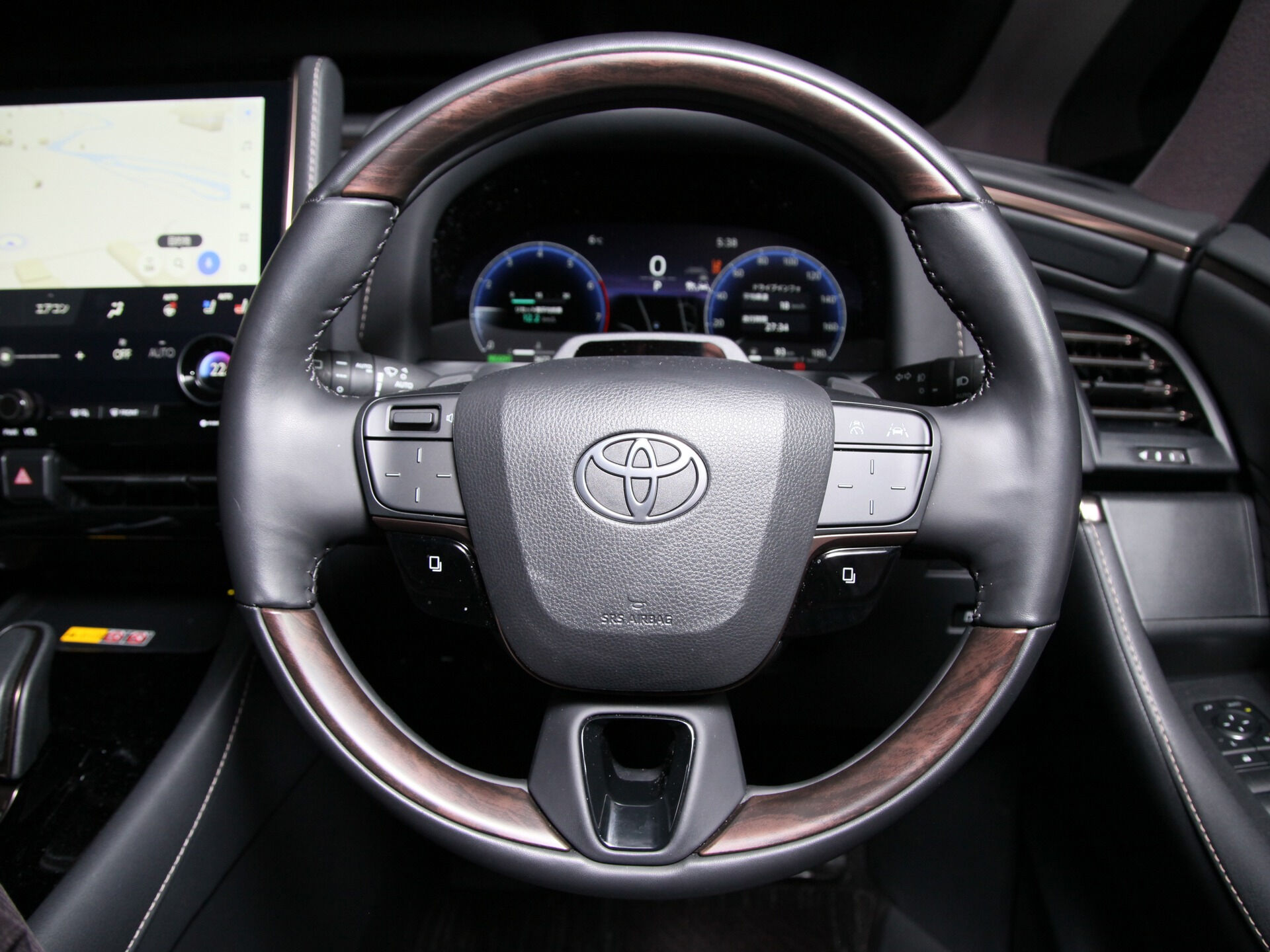 令和7年式 アルファードHV入庫しました🚗✨