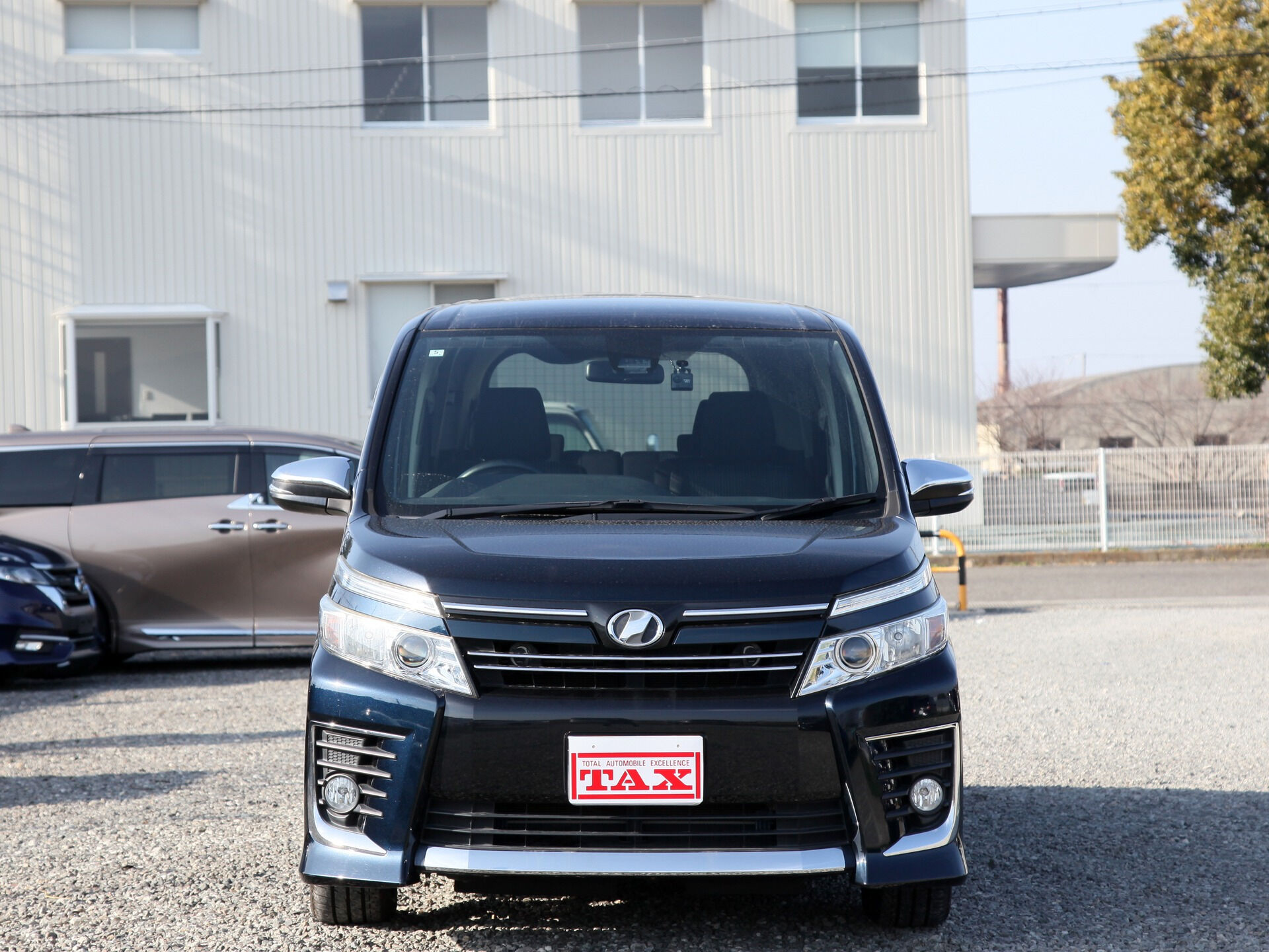 平成28年式 ヴォクシー入庫しました🚗✨